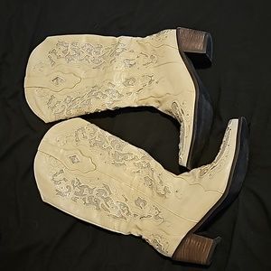 Bling cowboy boots
